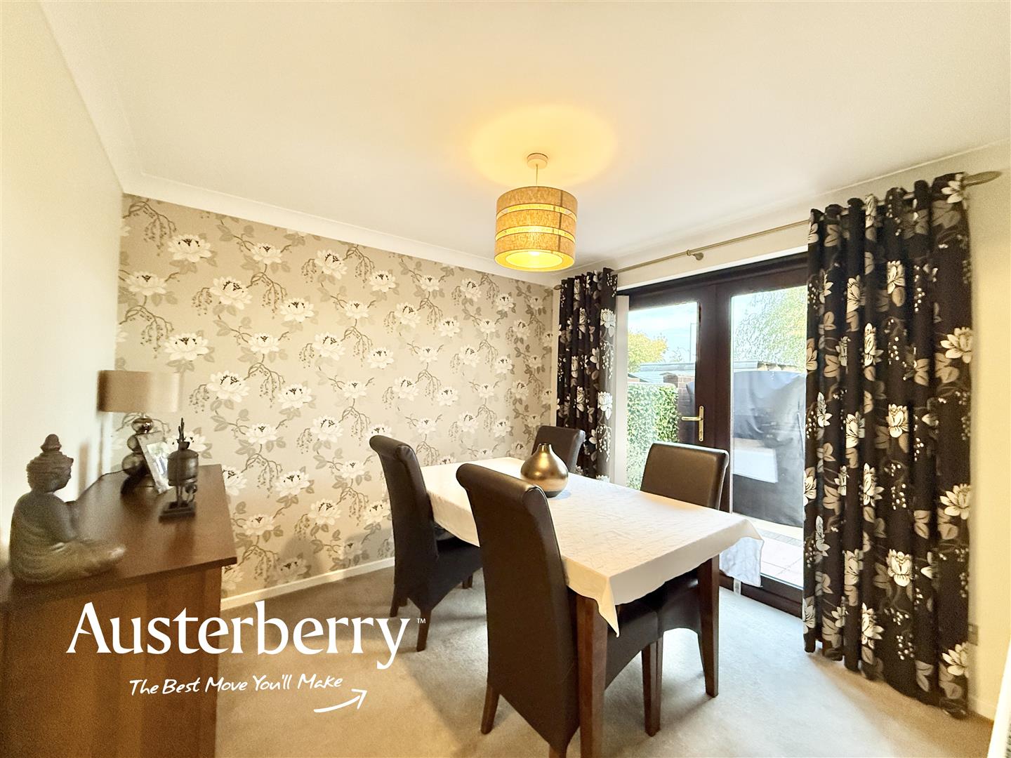 4 bed property in Burland Road, Newcastle